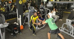 Gold's Gym,