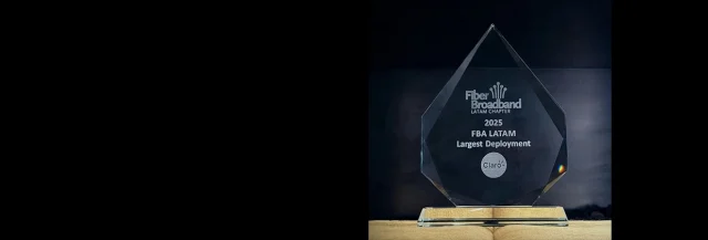 1761323381638-banner-desk