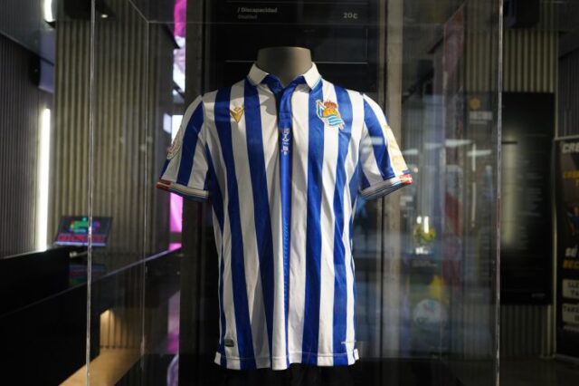 055aa6e89d5546a07a102e190353d721