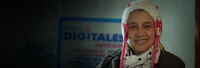 1774025796706-banner-desk