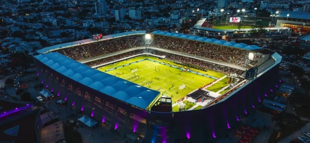 EstadioLuisPirataFuente_ night.jpg