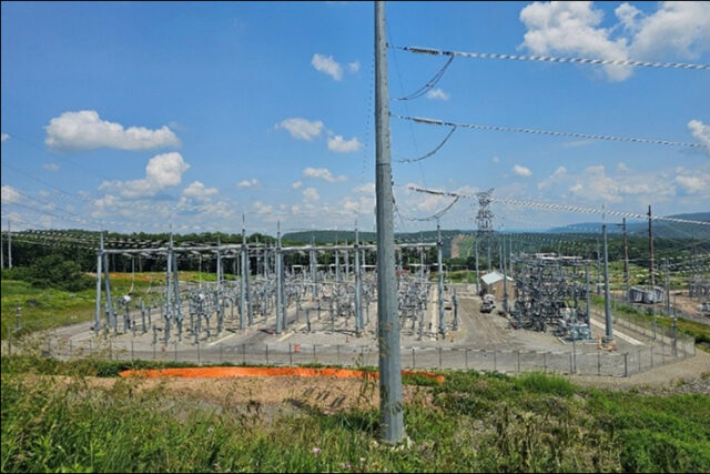 red-electrica-ny-726x484